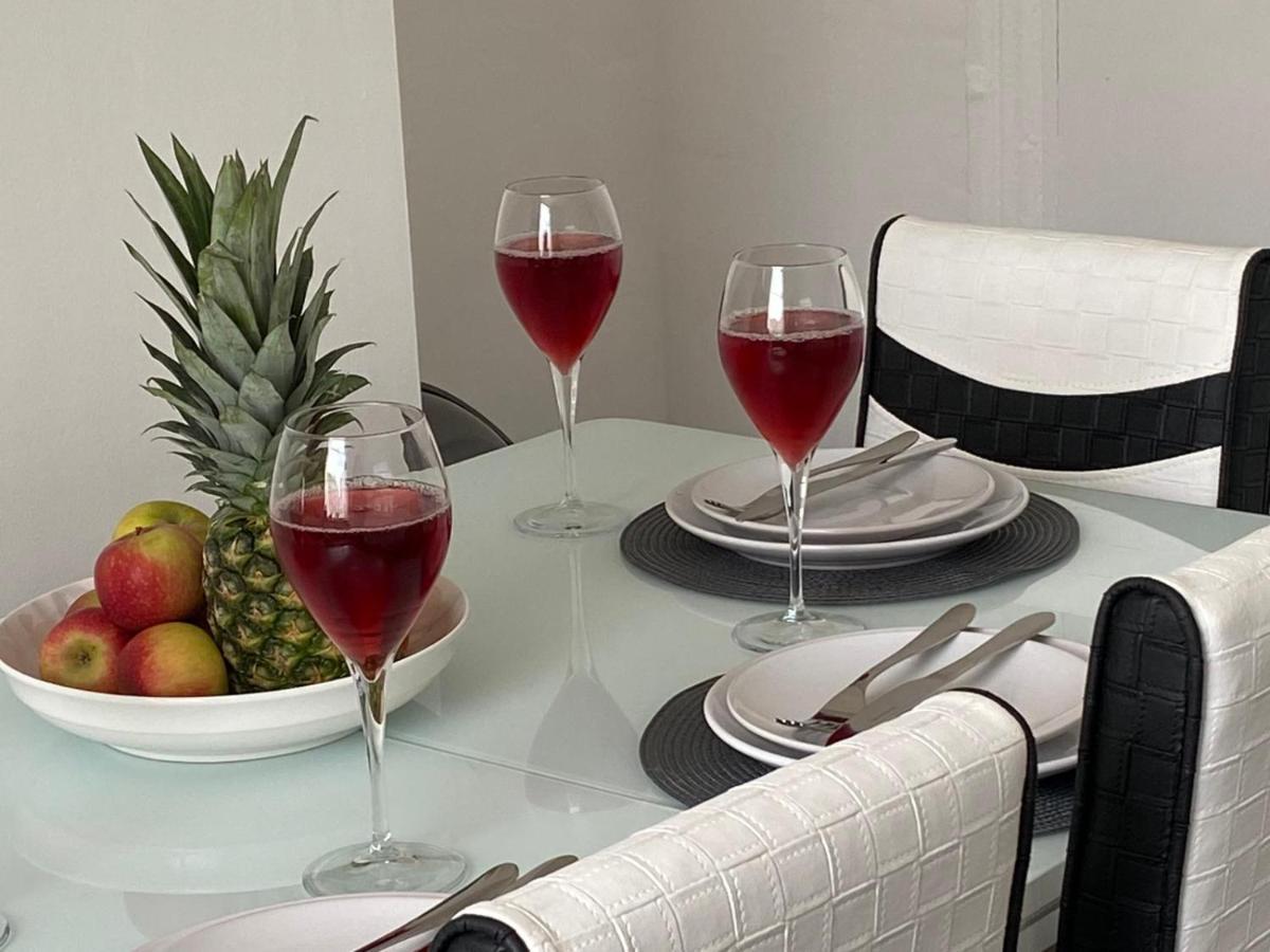 Cosy Cheerful 2 Bedrooms Near Piccadilly, Etihad Stadium Sleeps Up To 5 Manchester Exterior photo